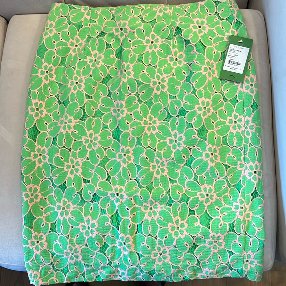 NWT Lilly Skirt